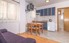 Apartments Cvita Sucic